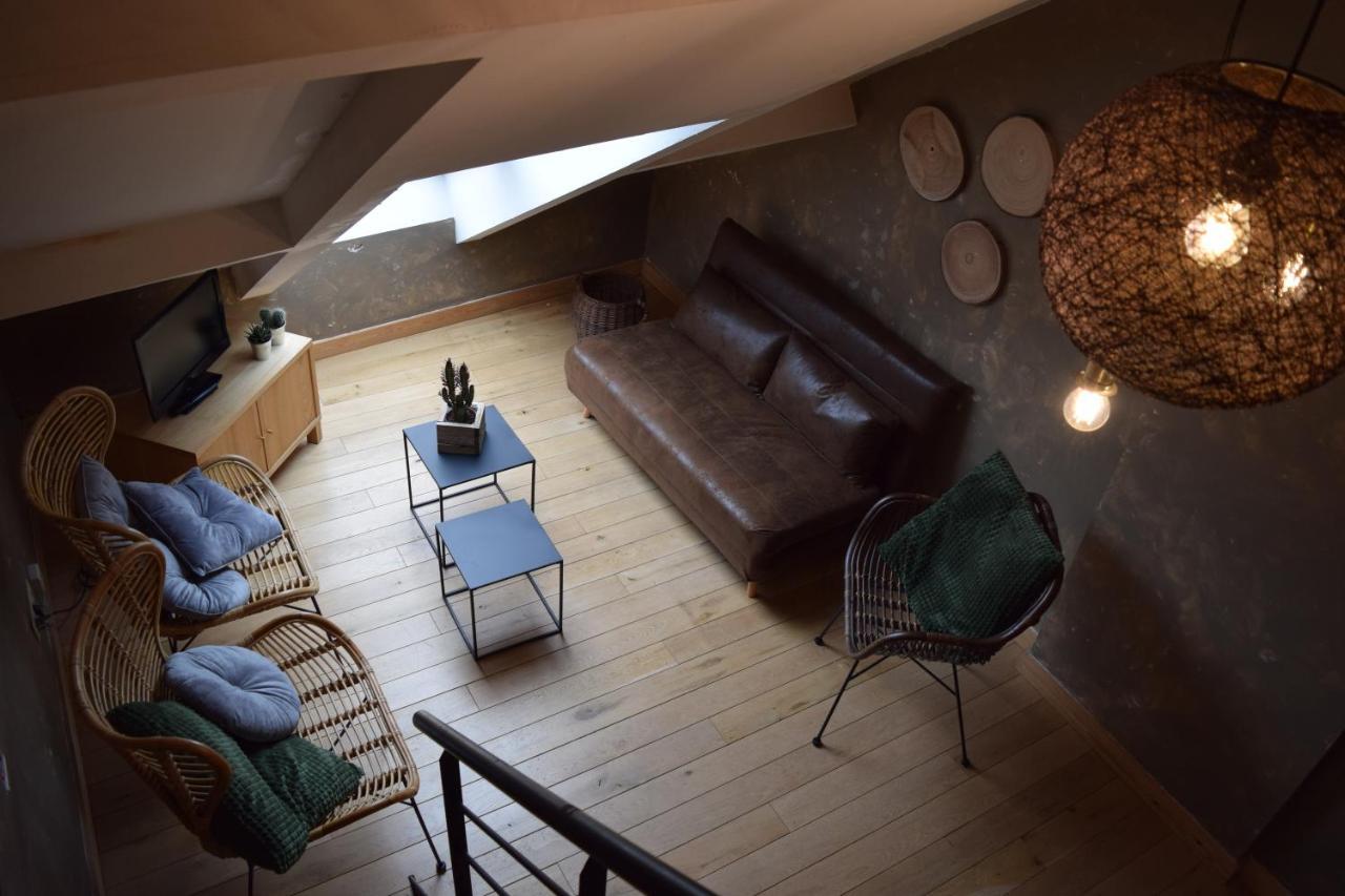 Le Patio Belle Maison En Plein Centre Ville, Avec Grande Terrasse Au Calme 바스토뉴 외부 사진